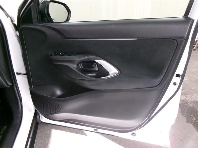 ヤリスクロス ハイブリッドＺ　メモリーナビ　ＤＶＤ再生　ミュージックプレイヤー接続可　バックカメラ　衝突被害軽減システム　ＥＴＣ　ドラレコ　ＬＥＤヘッドランプ　ワンオーナー　記録簿　アイドリングストップ（9枚目）