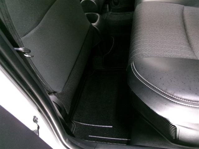 ヤリスクロス ハイブリッドＺ　メモリーナビ　ＤＶＤ再生　ミュージックプレイヤー接続可　バックカメラ　衝突被害軽減システム　ＥＴＣ　ドラレコ　ＬＥＤヘッドランプ　ワンオーナー　記録簿　アイドリングストップ（12枚目）