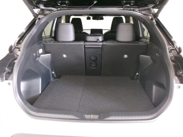 ヤリスクロス ハイブリッドＺ　メモリーナビ　ＤＶＤ再生　ミュージックプレイヤー接続可　バックカメラ　衝突被害軽減システム　ＥＴＣ　ドラレコ　ＬＥＤヘッドランプ　ワンオーナー　記録簿　アイドリングストップ（34枚目）