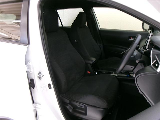 カローラクロス ハイブリッド　Ｓ　メモリーナビ　ミュージックプレイヤー接続可　バックカメラ　衝突被害軽減システム　ＥＴＣ　ドラレコ　ＬＥＤヘッドランプ　アイドリングストップ（6枚目）