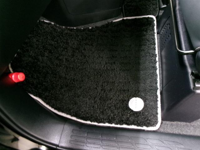 ノア ハイブリッドＳｉ　ダブルバイビーＩＩＩ　フルセグ　メモリーナビ　ＤＶＤ再生　ミュージックプレイヤー接続可　後席モニター　バックカメラ　衝突被害軽減システム　ＥＴＣ　両側電動スライド　ＬＥＤヘッドランプ　乗車定員７人　３列シート　記録簿（7枚目）