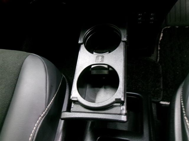 ノア ハイブリッドＳｉ　ダブルバイビーＩＩＩ　フルセグ　メモリーナビ　ＤＶＤ再生　ミュージックプレイヤー接続可　後席モニター　バックカメラ　衝突被害軽減システム　ＥＴＣ　両側電動スライド　ＬＥＤヘッドランプ　乗車定員７人　３列シート　記録簿（22枚目）