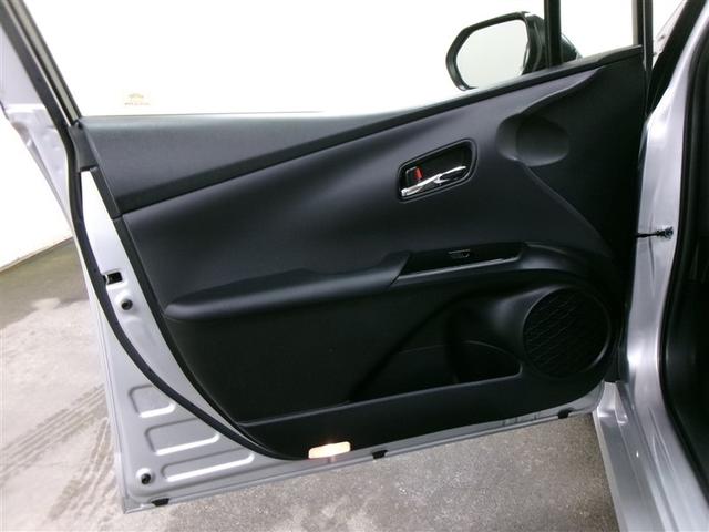 プリウス Ｓツーリングセレクション　フルセグ　メモリーナビ　ＤＶＤ再生　ミュージックプレイヤー接続可　バックカメラ　衝突被害軽減システム　ＥＴＣ　ドラレコ　ＬＥＤヘッドランプ　記録簿　アイドリングストップ（9枚目）