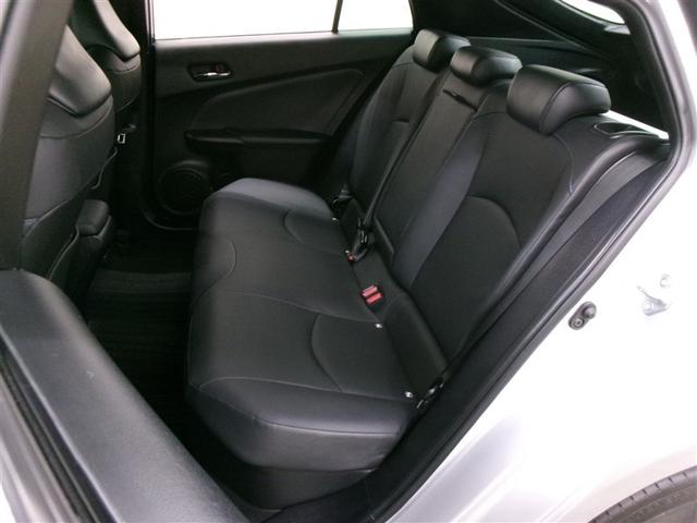 プリウス Ｓツーリングセレクション　フルセグ　メモリーナビ　ＤＶＤ再生　ミュージックプレイヤー接続可　バックカメラ　衝突被害軽減システム　ＥＴＣ　ドラレコ　ＬＥＤヘッドランプ　記録簿　アイドリングストップ（10枚目）