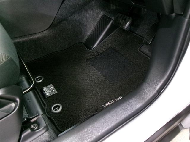 ヤリスクロス ハイブリッドＧ　メモリーナビ　ミュージックプレイヤー接続可　バックカメラ　衝突被害軽減システム　ＥＴＣ　ＬＥＤヘッドランプ　記録簿　アイドリングストップ（6枚目）