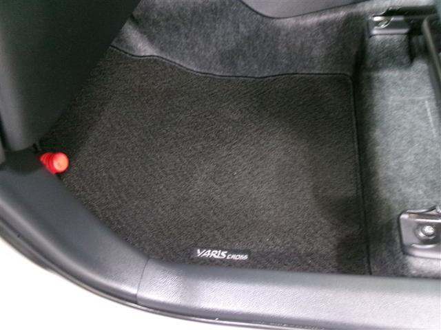 ヤリスクロス ハイブリッドＧ　メモリーナビ　ミュージックプレイヤー接続可　バックカメラ　衝突被害軽減システム　ＥＴＣ　ＬＥＤヘッドランプ　記録簿　アイドリングストップ（7枚目）