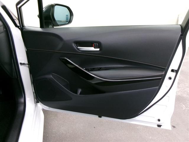 カローラツーリング ハイブリッド　ダブルバイビー　フルセグ　メモリーナビ　ミュージックプレイヤー接続可　バックカメラ　衝突被害軽減システム　ＥＴＣ　ドラレコ　ＬＥＤヘッドランプ　ワンオーナー　記録簿　アイドリングストップ（8枚目）