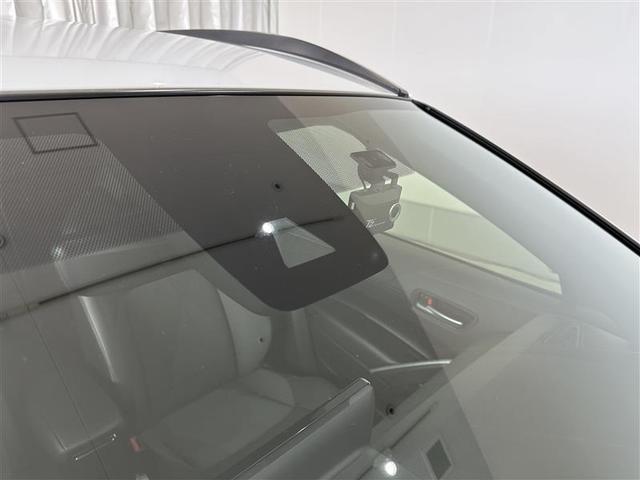 カローラクロス ハイブリッド　Ｚ　衝突軽減Ｂ　記録簿有　フルセグテレビ　スマキ－　ワンオーナ　半レザー　Ｂモニター　アクティブクルーズコントロール　メモリナビ　イモビ　ＬＥＤ　ＡＣ　運転席Ｐシート　メディアプレイヤー接続　キーレス（3枚目）