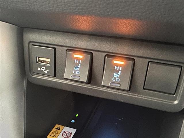 カローラクロス ハイブリッド　Ｚ　衝突軽減Ｂ　記録簿有　フルセグテレビ　スマキ－　ワンオーナ　半レザー　Ｂモニター　アクティブクルーズコントロール　メモリナビ　イモビ　ＬＥＤ　ＡＣ　運転席Ｐシート　メディアプレイヤー接続　キーレス（19枚目）