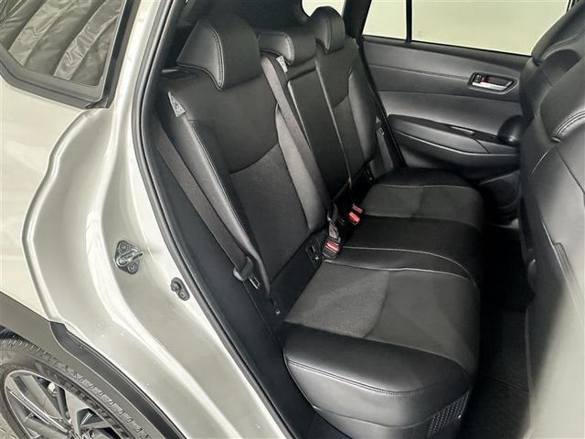 カローラクロス ハイブリッド　Ｚ　衝突軽減Ｂ　記録簿有　フルセグテレビ　スマキ－　ワンオーナ　半レザー　Ｂモニター　アクティブクルーズコントロール　メモリナビ　イモビ　ＬＥＤ　ＡＣ　運転席Ｐシート　メディアプレイヤー接続　キーレス（26枚目）