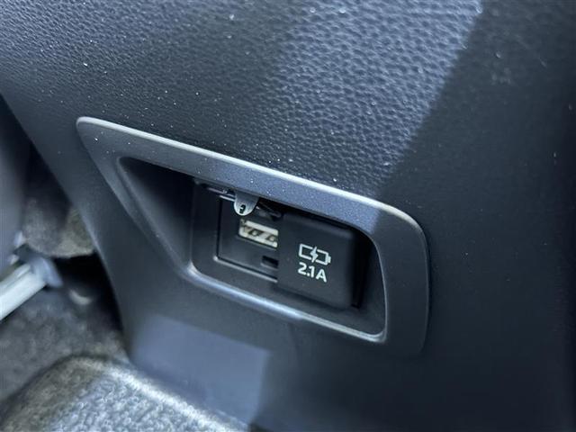 カローラクロス ハイブリッド　Ｚ　衝突軽減Ｂ　記録簿有　フルセグテレビ　スマキ－　ワンオーナ　半レザー　Ｂモニター　アクティブクルーズコントロール　メモリナビ　イモビ　ＬＥＤ　ＡＣ　運転席Ｐシート　メディアプレイヤー接続　キーレス（27枚目）