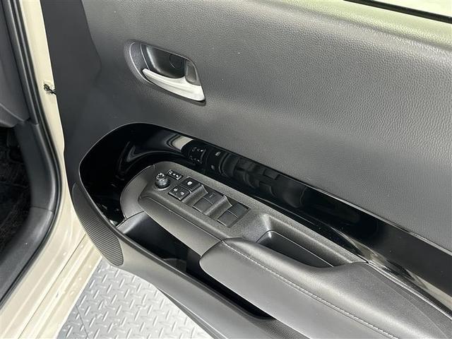 アクア Ｚ　ＬＥＤヘッドライト　スマートキー　１００Ｖ電源　イモビライザー　アルミホイール　オートクルーズコントロール　点検記録簿　エアコン　ＥＳＣ　カーテンエアバッグ　キーレス　パワーウインドウ　ＡＢＳ　Ｂカメ（8枚目）