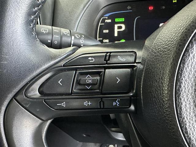 アクア Ｚ　ＬＥＤヘッドライト　スマートキー　１００Ｖ電源　イモビライザー　アルミホイール　オートクルーズコントロール　点検記録簿　エアコン　ＥＳＣ　カーテンエアバッグ　キーレス　パワーウインドウ　ＡＢＳ　Ｂカメ（12枚目）