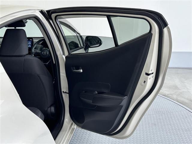 アクア Ｚ　ＬＥＤヘッドライト　スマートキー　１００Ｖ電源　イモビライザー　アルミホイール　オートクルーズコントロール　点検記録簿　エアコン　ＥＳＣ　カーテンエアバッグ　キーレス　パワーウインドウ　ＡＢＳ　Ｂカメ（25枚目）