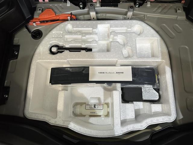 アクア Ｚ　ＬＥＤヘッドライト　スマートキー　１００Ｖ電源　イモビライザー　アルミホイール　オートクルーズコントロール　点検記録簿　エアコン　ＥＳＣ　カーテンエアバッグ　キーレス　パワーウインドウ　ＡＢＳ　Ｂカメ（29枚目）