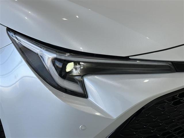 カローラスポーツ ハイブリッドＧ　Ｚ　Ｂカメラ　衝突回避システム　サイドエアバッグ　クルコン　地デジ　横滑り防止機能　ＬＥＤライト　ＡＷ　フルオートエアコン　イモビライザー　ナビＴＶ　点検記録簿　パワーステアリング　キーレス　スマートキ－（6枚目）