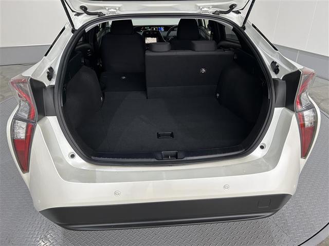 プリウス Sセーフティプラス 衝突回避システム Bモニター 定期点検記録簿 LEDライト クルコン ETC装備 スマートKEY ナビTV イモビライザー 横滑り防止機能 PW カーテンエアバッグ キーレスエントリー オ-トエアコン(28枚目)