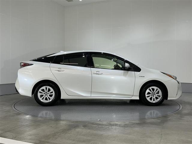 プリウス Sセーフティプラス 衝突回避システム Bモニター 定期点検記録簿 LEDライト クルコン ETC装備 スマートKEY ナビTV イモビライザー 横滑り防止機能 PW カーテンエアバッグ キーレスエントリー オ-トエアコン(32枚目)