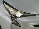 プリウス Sセーフティプラス 衝突回避システム Bモニター 定期点検記録簿 LEDライト クルコン ETC装備 スマートKEY ナビTV イモビライザー 横滑り防止機能 PW カーテンエアバッグ キーレスエントリー オ-トエアコン(4枚目)