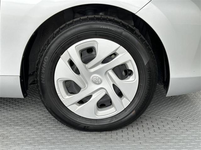 アクア G VSC 衝突軽減ブレーキ メモリナビ バックモニター LED クルーズコントロール スマートキー ETC車載器 AC100V ナビ パワーウィンドウ イモビライザー サイドエアバック レンタカーアップ(6枚目)