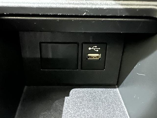 アクア G VSC 衝突軽減ブレーキ メモリナビ バックモニター LED クルーズコントロール スマートキー ETC車載器 AC100V ナビ パワーウィンドウ イモビライザー サイドエアバック レンタカーアップ(20枚目)