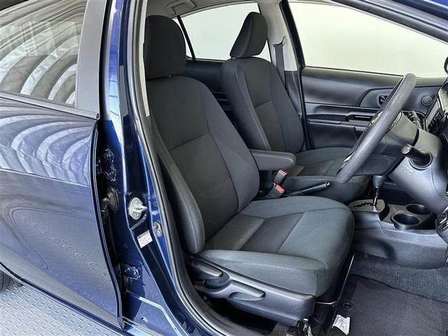 アクア Sスタイルブラック AUX端子 記録簿あり バックモニタ- ナビTV イモビライザー スマートキープッシュスタート ETC付き Wエアバッグ キーフリ メモリーナビゲーション 横滑り防止装置付き 1セグ ABS PS(7枚目)