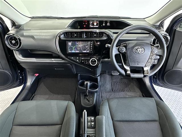 アクア Sスタイルブラック AUX端子 記録簿あり バックモニタ- ナビTV イモビライザー スマートキープッシュスタート ETC付き Wエアバッグ キーフリ メモリーナビゲーション 横滑り防止装置付き 1セグ ABS PS(9枚目)