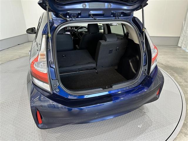 アクア Sスタイルブラック AUX端子 記録簿あり バックモニタ- ナビTV イモビライザー スマートキープッシュスタート ETC付き Wエアバッグ キーフリ メモリーナビゲーション 横滑り防止装置付き 1セグ ABS PS(25枚目)