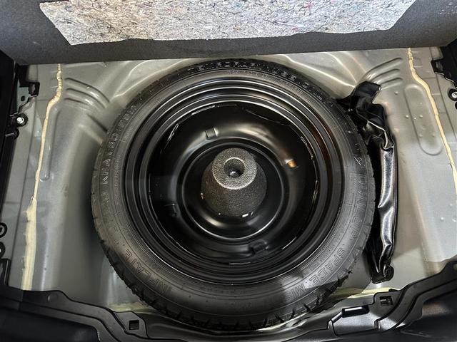 アクア Sスタイルブラック AUX端子 記録簿あり バックモニタ- ナビTV イモビライザー スマートキープッシュスタート ETC付き Wエアバッグ キーフリ メモリーナビゲーション 横滑り防止装置付き 1セグ ABS PS(27枚目)