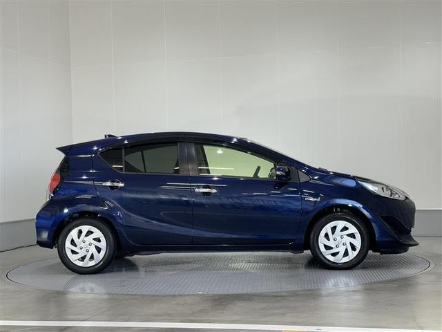 アクア Sスタイルブラック AUX端子 記録簿あり バックモニタ- ナビTV イモビライザー スマートキープッシュスタート ETC付き Wエアバッグ キーフリ メモリーナビゲーション 横滑り防止装置付き 1セグ ABS PS(36枚目)