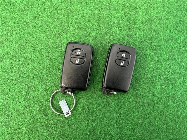 アクア Sスタイルブラック AUX端子 記録簿あり バックモニタ- ナビTV イモビライザー スマートキープッシュスタート ETC付き Wエアバッグ キーフリ メモリーナビゲーション 横滑り防止装置付き 1セグ ABS PS(38枚目)