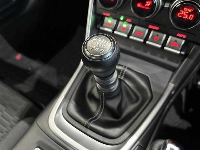 ＧＲ８６ ＳＺ　ＴＶナビ　横滑り防止機能　ＥＴＣ車載器　オートクルーズ　エアバッグ　ＤＶＤ　セキュリティ　サイドエアバック　ＬＥＤライト　エアコン　アルミホイール　ＡＢＳ　キーレス　メモリーナビ　パワーウインドウ（5枚目）