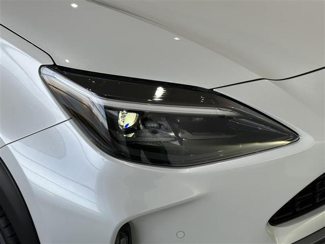 ヤリスクロス ハイブリッドＺ　アドベンチャー　ＥＳＣ　衝突軽減ブレーキ　ナビＴＶ　バックガイドモニター　ＡＷ　メモリナビ　クルコン　ＬＥＤライト　オートエアコン　エアバッグ　キーフリー　スマートキー＆プッシュスタート　１００Ｖ電源　ＥＴＣ　記録簿（6枚目）