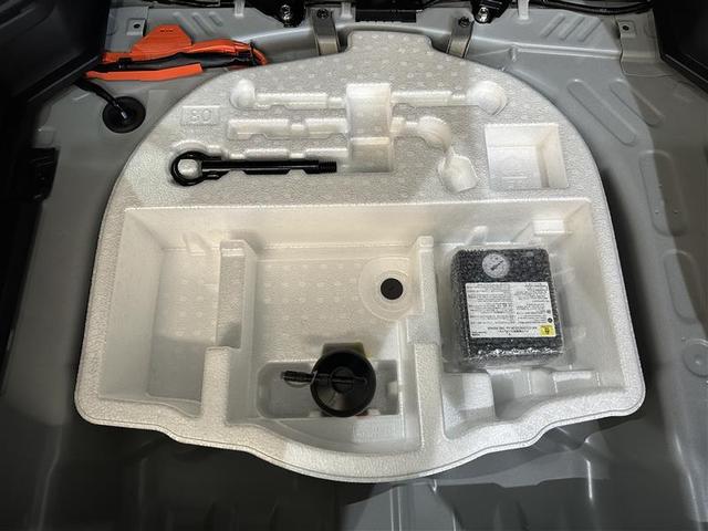 ヤリスクロス ハイブリッドＺ　アドベンチャー　ＥＳＣ　衝突軽減ブレーキ　ナビＴＶ　バックガイドモニター　ＡＷ　メモリナビ　クルコン　ＬＥＤライト　オートエアコン　エアバッグ　キーフリー　スマートキー＆プッシュスタート　１００Ｖ電源　ＥＴＣ　記録簿（30枚目）