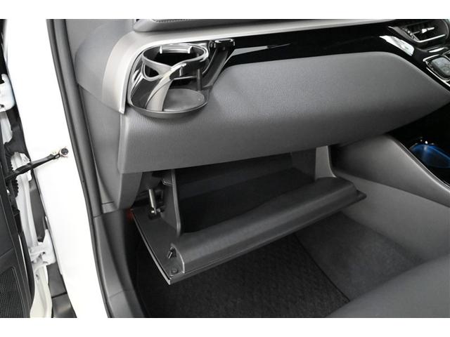 Ｃ－ＨＲ Ｇ　モード　ネロ　セーフティプラス　ＰＣＳ　点検記録簿　盗難防止　Ｒカメラ　ＬＥＤライト　ナビＴＶ　フルセグＴＶ　アルミ　クルーズＣ　エアバッグ　ＡＢＳ　スマートキ－　ＥＴＣ車載器　キーフリー　オートエアコン　横滑り防止　ドラレコ（30枚目）