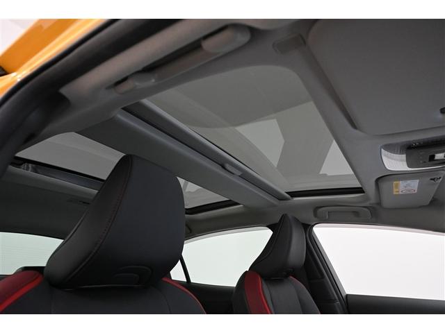 プリウス Z リアカメラ パノラマサンルーフ プリクラッシュ 試乗車 PWシート 1オーナ メモリナビ AC100V電源 LEDランプ ナビ・TV オートクルーズ アルミホイール AC 運転席エアバッグ ETC付(3枚目)