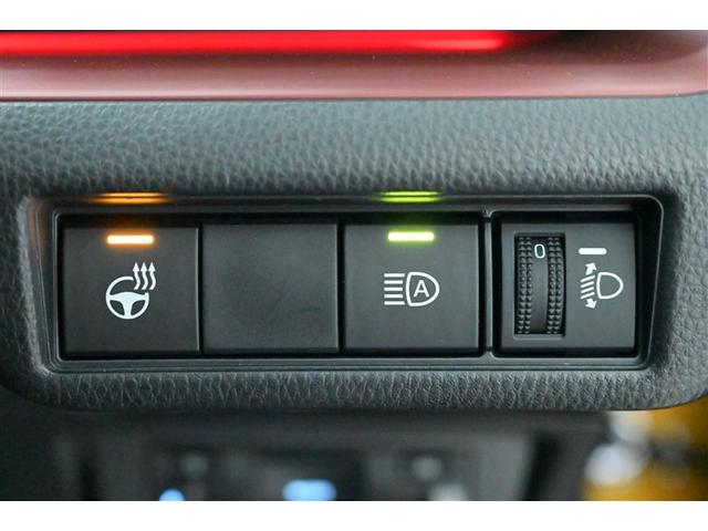 プリウス Z リアカメラ パノラマサンルーフ プリクラッシュ 試乗車 PWシート 1オーナ メモリナビ AC100V電源 LEDランプ ナビ・TV オートクルーズ アルミホイール AC 運転席エアバッグ ETC付(25枚目)