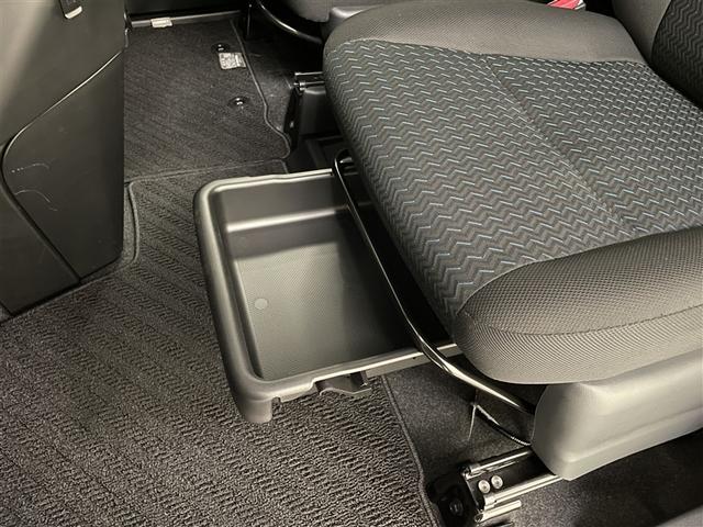 ルーミー カスタムＧ　アイドリング　両側電動ＳＤ　ＬＥＤヘット　バックビューモニター　衝突回避ブレーキ　地デジ　スマートキー　メモリナビ　クルーズコントロール　点検記録簿　ＤＶＤ　ＥＴＣ　オートエアコン　アルミホイール（31枚目）