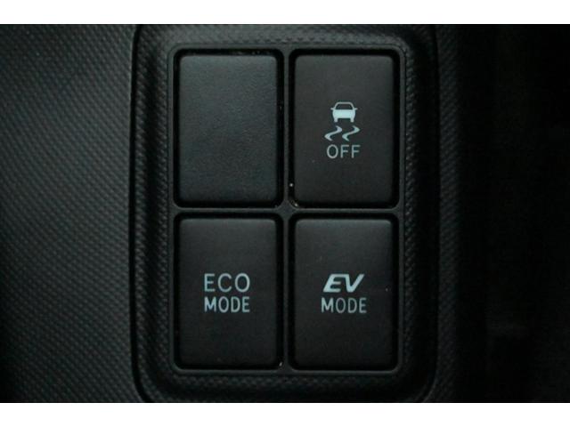 アクア Ｇ　バックモニタ　セキュリティー　メンテナンスノート　デュアルエアバック　ナビＴＶ　パワーウィンドウ　ＥＳＣ　ＡＴエアコン　ＡＢＳ　パワーステアリング　オートクルーズ　運転席エアバッグ　ＡＵＸ（24枚目）