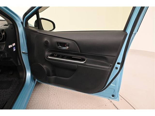 アクア Ｇ　バックモニタ　セキュリティー　メンテナンスノート　デュアルエアバック　ナビＴＶ　パワーウィンドウ　ＥＳＣ　ＡＴエアコン　ＡＢＳ　パワーステアリング　オートクルーズ　運転席エアバッグ　ＡＵＸ（35枚目）