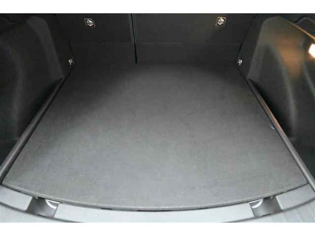 カローラツーリング ハイブリッド　ダブルバイビー　バックモニタ－　点検記録簿　フルセグテレビ　ナビＴＶ　ＬＥＤヘッド　横滑り防止装置　クルーズコントロール　スマートキー　ＡＣ　ＡＷ　エアバッグ　ドラレコ　ＥＴＣ車載器　イモビライザー　ＡＢＳ　４ＷＤ（22枚目）