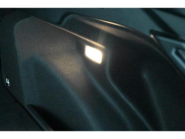 カローラツーリング ハイブリッド　ダブルバイビー　バックモニタ－　点検記録簿　フルセグテレビ　ナビＴＶ　ＬＥＤヘッド　横滑り防止装置　クルーズコントロール　スマートキー　ＡＣ　ＡＷ　エアバッグ　ドラレコ　ＥＴＣ車載器　イモビライザー　ＡＢＳ　４ＷＤ（24枚目）