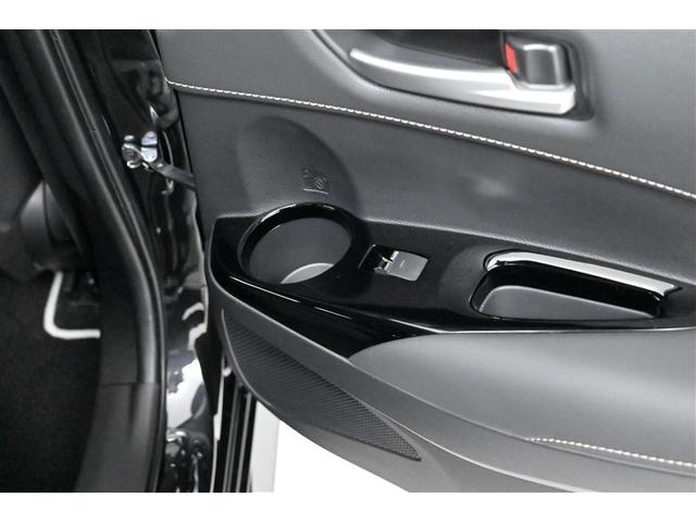 カローラツーリング ハイブリッド　ダブルバイビー　バックモニタ－　点検記録簿　フルセグテレビ　ナビＴＶ　ＬＥＤヘッド　横滑り防止装置　クルーズコントロール　スマートキー　ＡＣ　ＡＷ　エアバッグ　ドラレコ　ＥＴＣ車載器　イモビライザー　ＡＢＳ　４ＷＤ（32枚目）