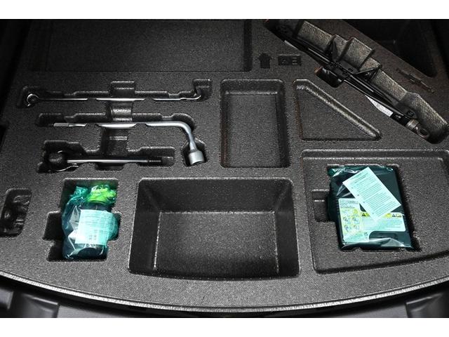 カローラツーリング ハイブリッド　ダブルバイビー　バックモニタ－　点検記録簿　フルセグテレビ　ナビＴＶ　ＬＥＤヘッド　横滑り防止装置　クルーズコントロール　スマートキー　ＡＣ　ＡＷ　エアバッグ　ドラレコ　ＥＴＣ車載器　イモビライザー　ＡＢＳ　４ＷＤ（36枚目）