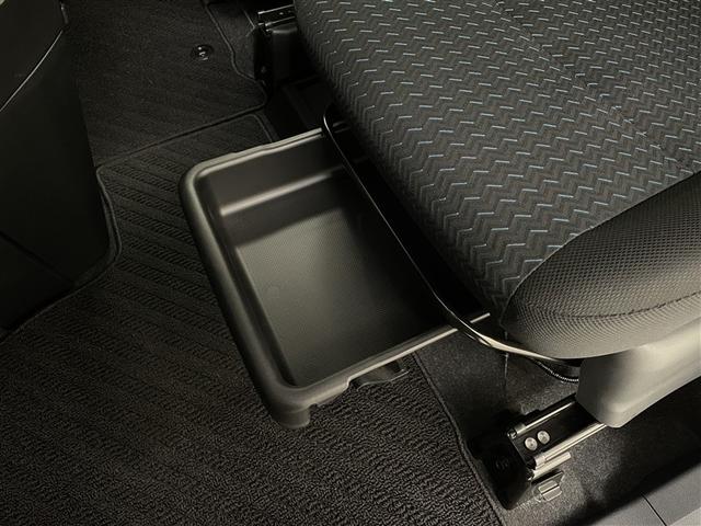 ルーミー カスタムG アイドリング 両側電動SD LEDヘット バックビューモニター 衝突回避ブレーキ 地デジ スマートキー メモリナビ クルーズコントロール 点検記録簿 DVD ETC ドライブレコーダー オートエアコン(31枚目)