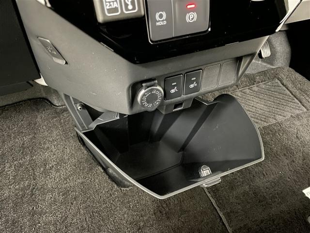 ルーミー カスタムG-T 助手席エアバック 両側オートスライドドア スマートキープッシュスタート TV LEDライト 横滑り防止機能 クルコン 点検記録簿 ETC付 アルミホイール キーレス ドラレコ セキュリティ エアバッグ(31枚目)