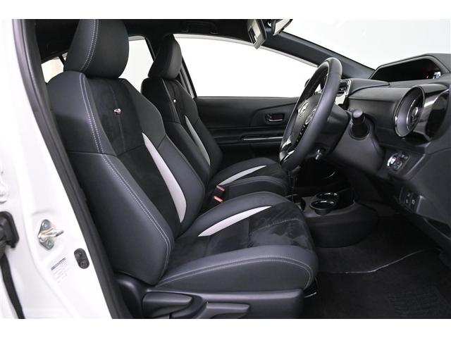 アクア Ｇ　ＧＲスポーツ　地デジ　盗難防止装置　キーフリー　クルコン　ＡＢＳ　ＤＶＤ　横滑り防止機能　スマートキ　パワステ　メモリナビ　ＬＥＤヘッド　ナビ＆ＴＶ　ＥＴＣ車載器　ＡＡＣ　エアバッグ　アルミホイール　点検記録簿（12枚目）