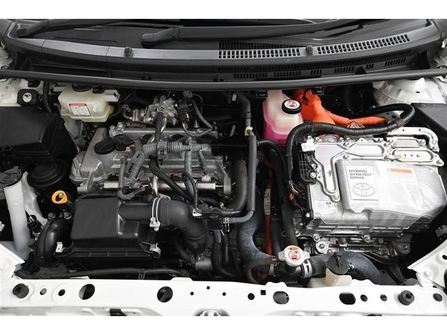 アクア Ｇ　ＧＲスポーツ　地デジ　盗難防止装置　キーフリー　クルコン　ＡＢＳ　ＤＶＤ　横滑り防止機能　スマートキ　パワステ　メモリナビ　ＬＥＤヘッド　ナビ＆ＴＶ　ＥＴＣ車載器　ＡＡＣ　エアバッグ　アルミホイール　点検記録簿（40枚目）