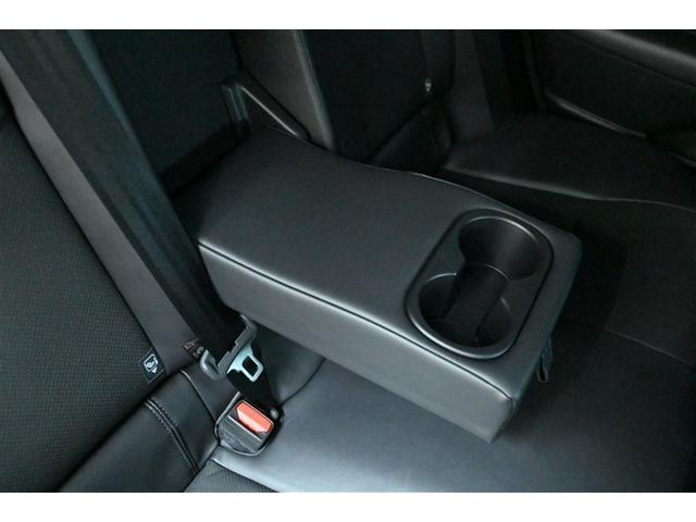 プリウス Z リアカメラ プリクラッシュ 試乗車 PWシート 1オーナ メモリナビ LEDランプ ナビ・TV オートクルーズ アルミホイール ドライブレコーダ AC 運転席エアバッグ 横滑り防止装置 ETC付(17枚目)