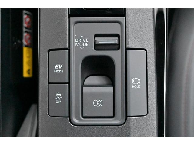 プリウス Z リアカメラ プリクラッシュ 試乗車 PWシート 1オーナ メモリナビ LEDランプ ナビ・TV オートクルーズ アルミホイール ドライブレコーダ AC 運転席エアバッグ 横滑り防止装置 ETC付(28枚目)